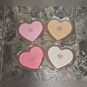 Heart-Shaped Cool Toned Blush & Highlighter Set BNIB
